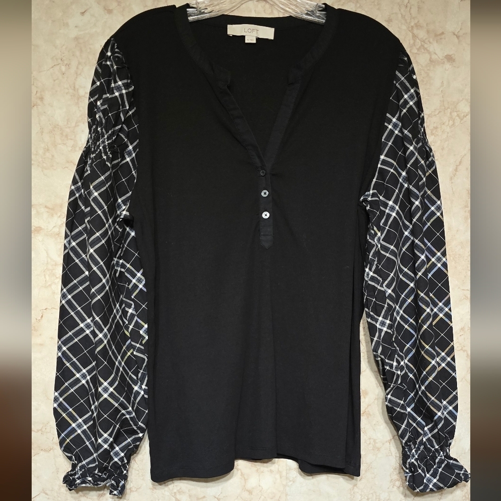 LOFT | Women's | Top | Black Ribbed | Long Sleeve | Size XL